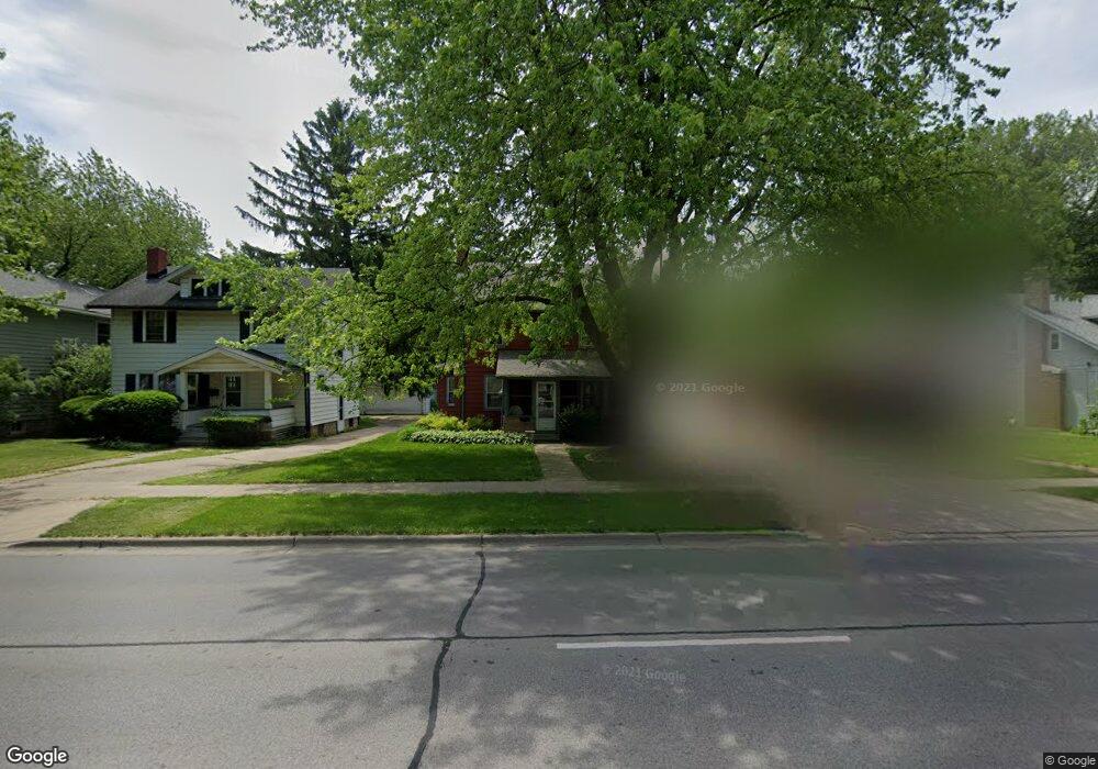 910 W Galena Blvd, Aurora, IL 60506 - photo 1