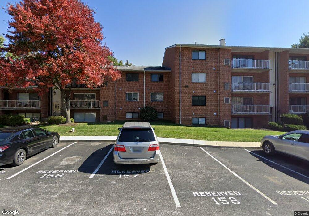 205 Erin Way unit 204, Reisterstown, MD 21136 - photo 1
