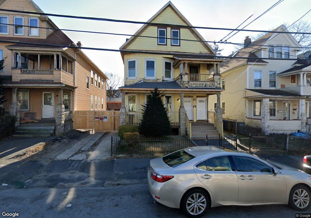 359-361 Gregory St unit 1, Bridgeport, CT 06604 - photo 1