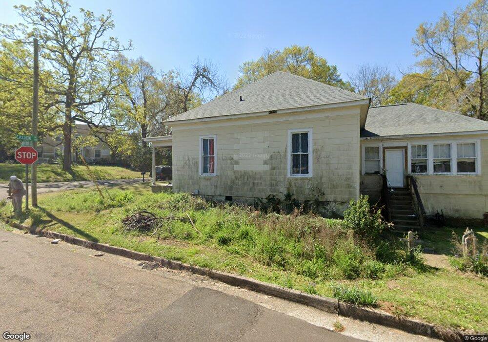 127 Caston Ave, McComb, MS 39648 - photo 1