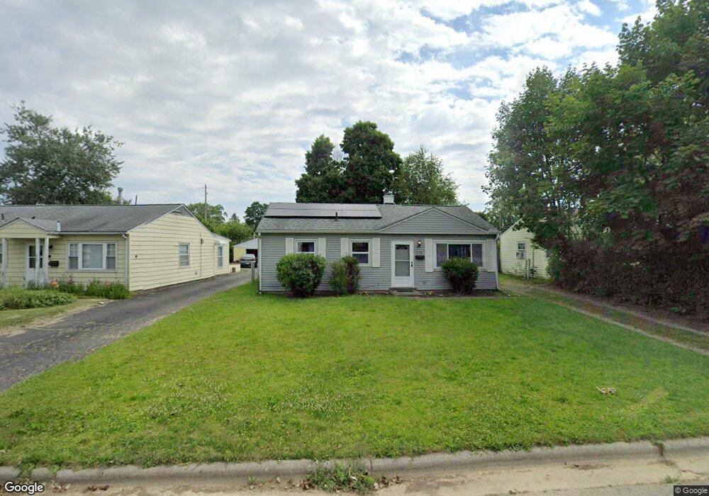 276 Saint Christopher Ln unit L, Columbus, OH 43213 - photo 1