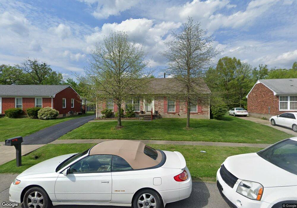 8907 Brandywyne Dr, Louisville, KY 40291 - photo 1