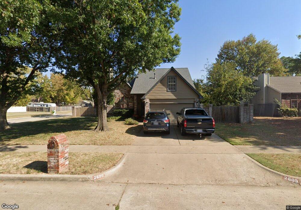2609 S Maple Ave, Broken Arrow, OK 74012 - photo 1