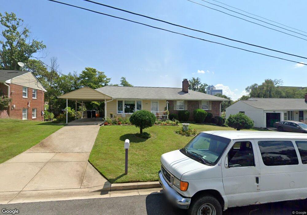 12907 Forest View Dr, Beltsville, MD 20705 - photo 1