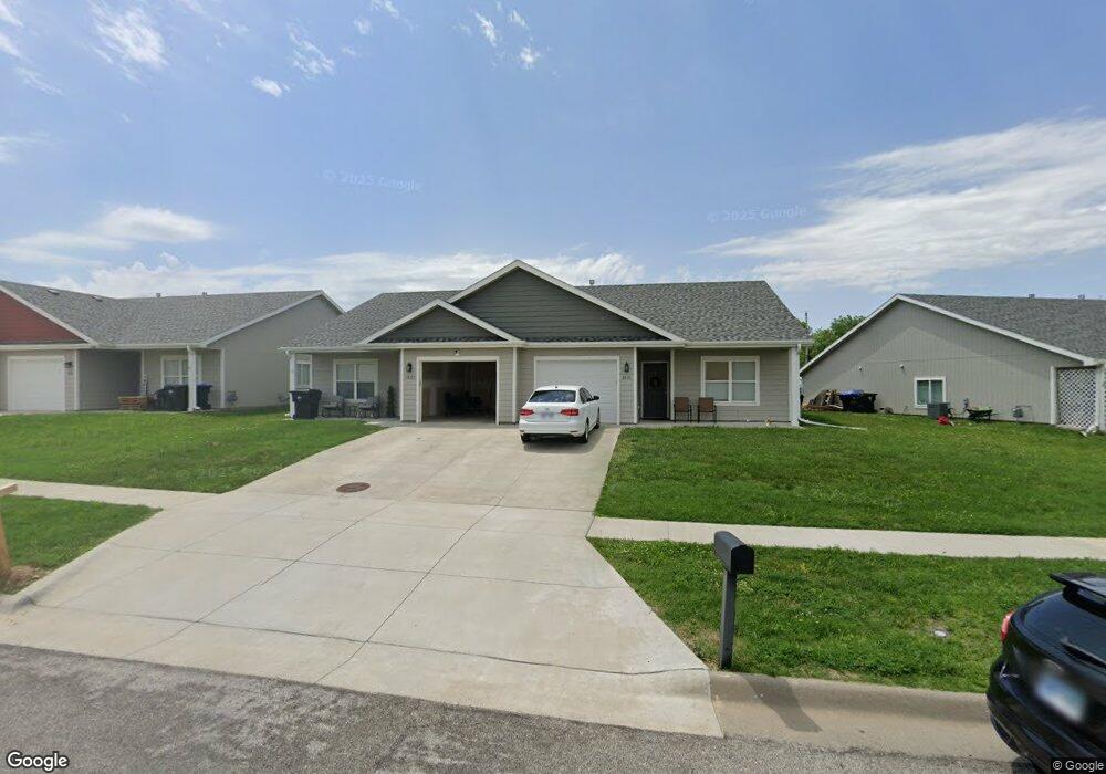 3233 SW Clare Ave, Topeka, KS 66611 - photo 1