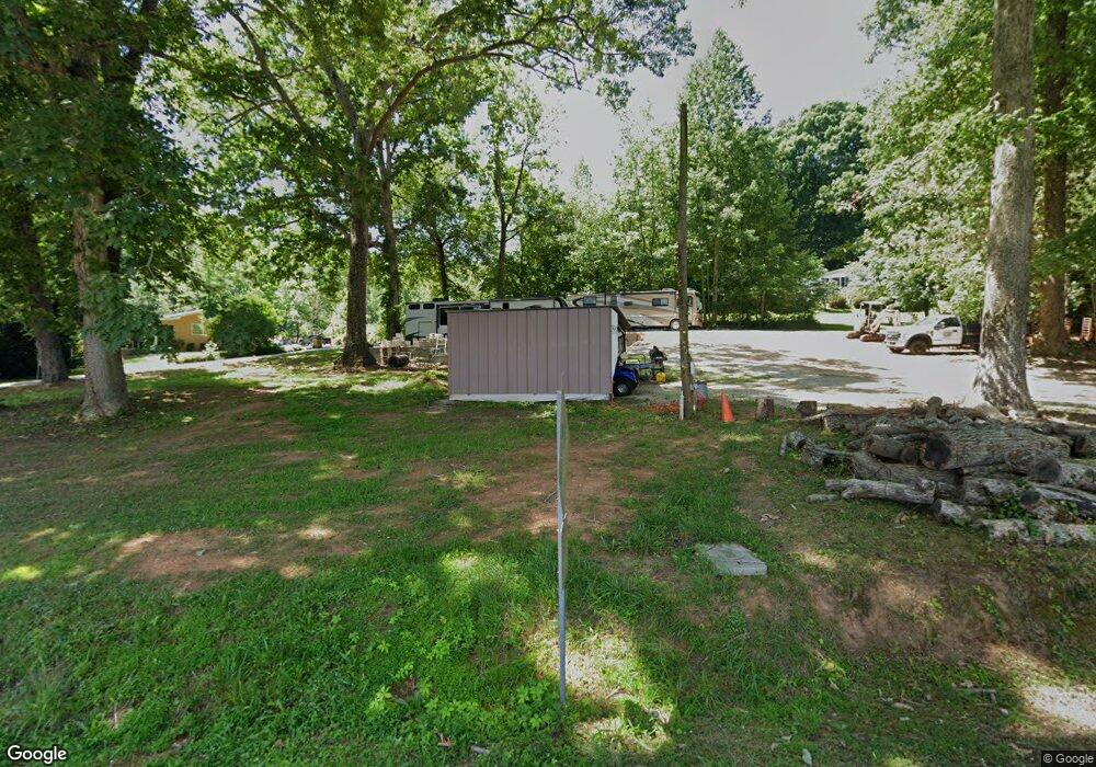 2561 Vaughandale Cir, Gainesville, GA 30506 - photo 1