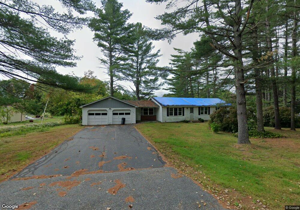 185 Garden Cir, Auburn, ME 04210 - photo 1