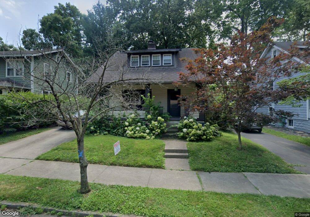 211 Orchard Ln, Columbus, OH 43214 - photo 1