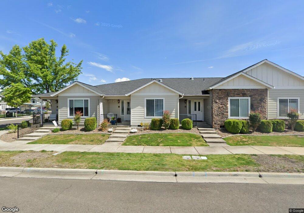 306 Cheney Loop, Central Point, OR 97502 - photo 1