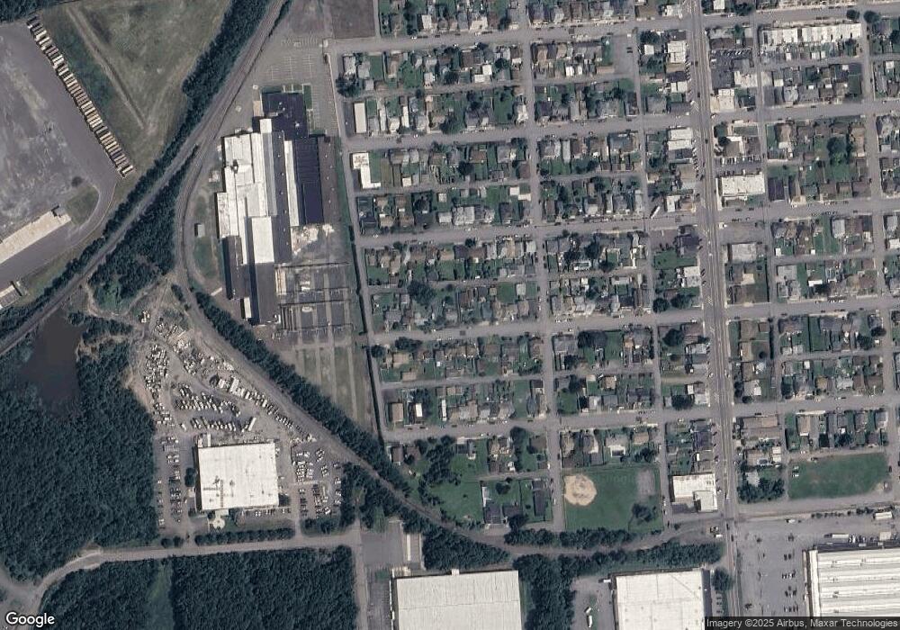 141 Thirwell Ave, Hazleton, PA 18201 - photo 1