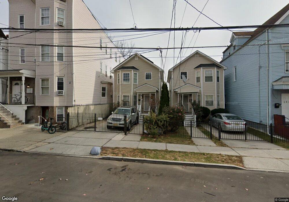 276 Littleton Ave, Newark, NJ 07103 - photo 1