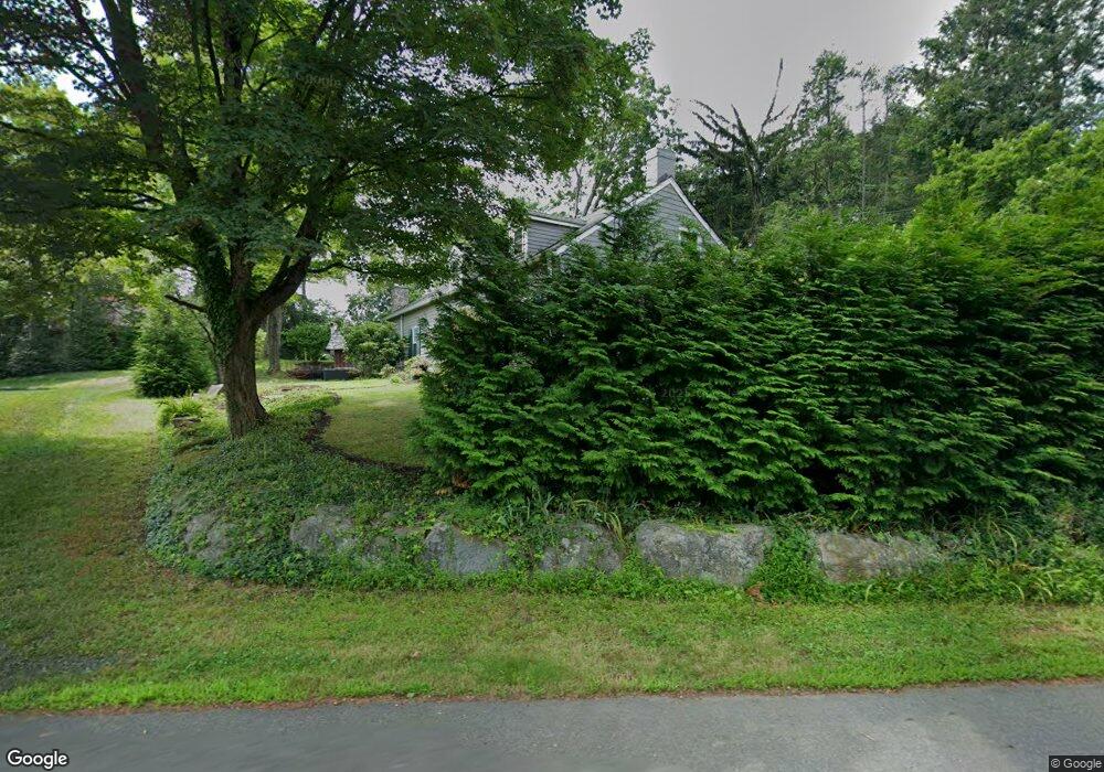 27 Old Hempstead Rd, New City, NY 10956 - photo 1