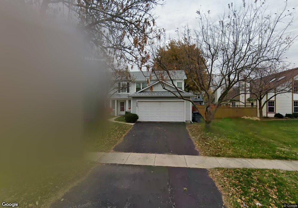 1829 Shetland Rd, Naperville, IL 60565 - photo 1