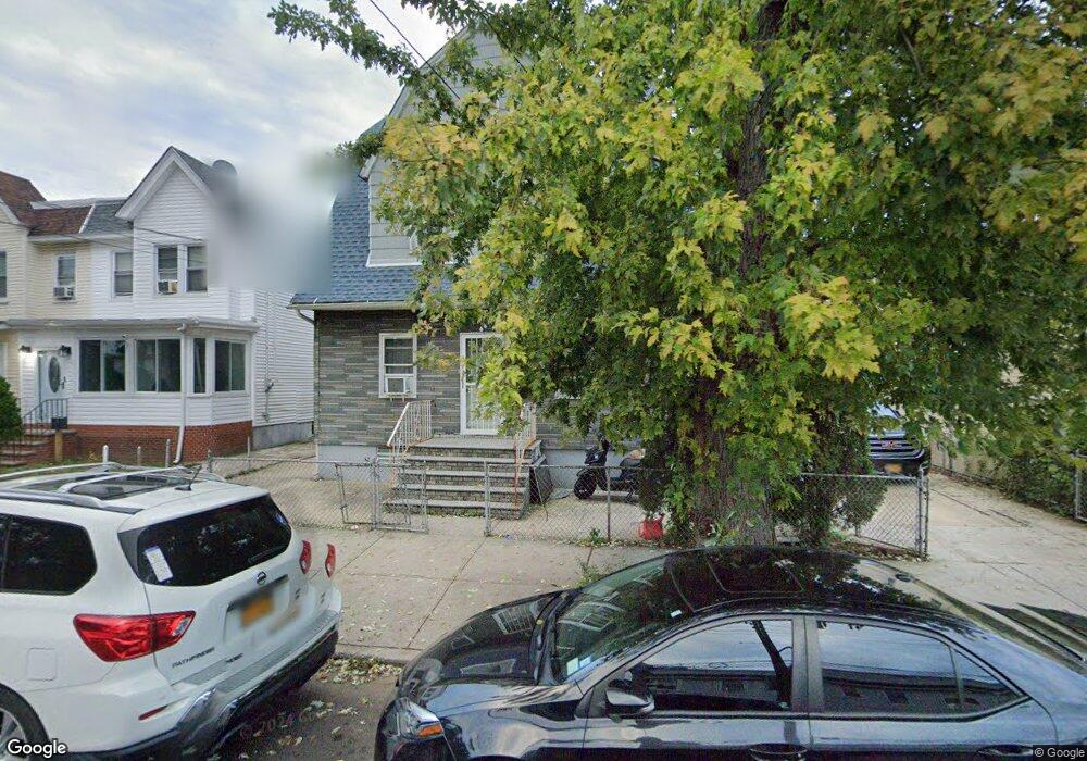 9110 112th St, Richmond Hill, NY 11418 - photo 1