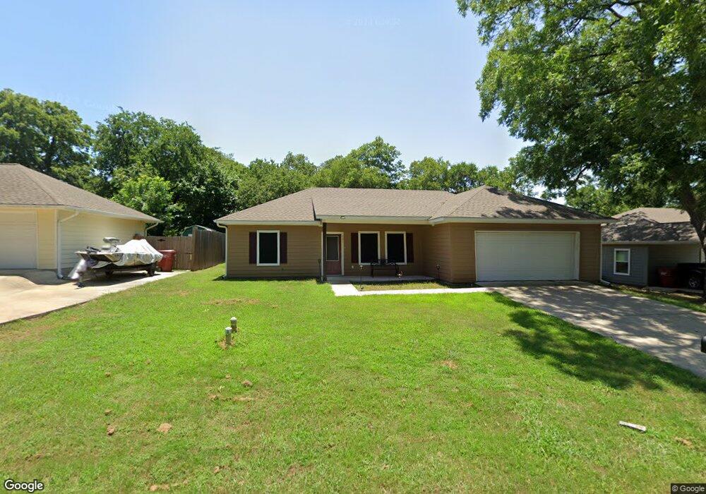 721 W 7th St, Bonham, TX 75418 - photo 1
