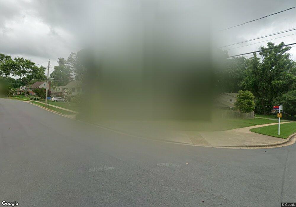 9520 Jomar Dr, Fairfax, VA 22032 - photo 1