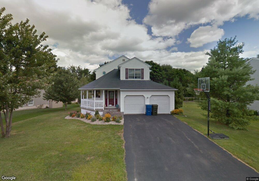 68 Alling Ct, Berlin, CT 06037 - photo 1