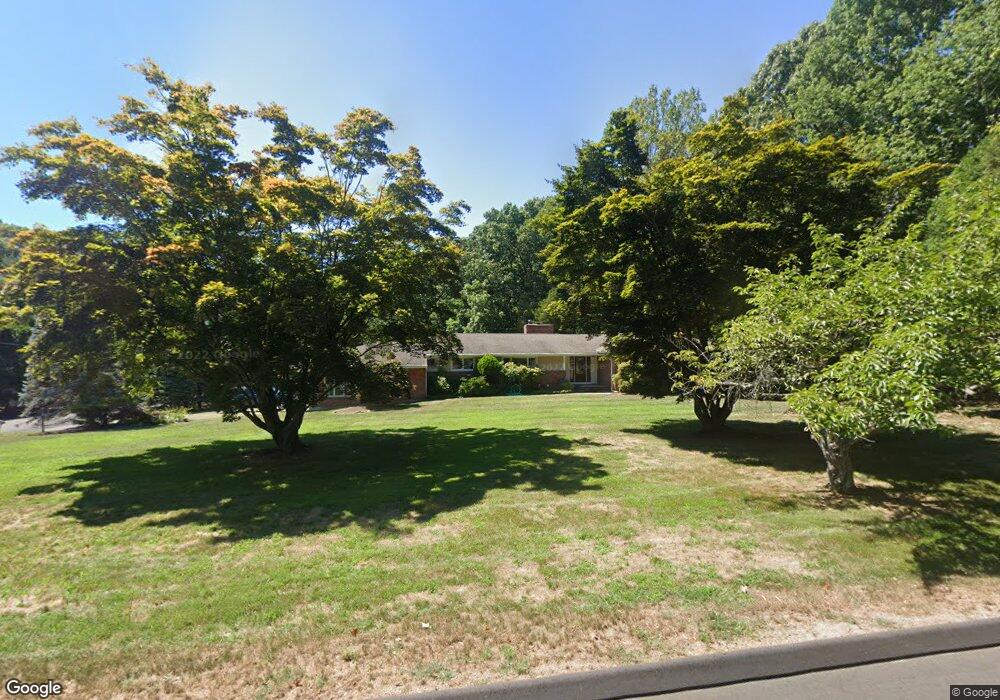 152 Quarry Rd, Stamford, CT 06903 - photo 1