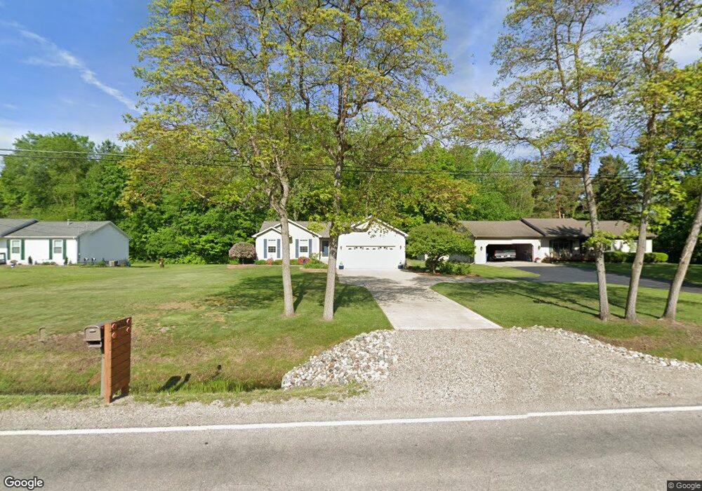 12113 N Elms Rd, Clio, MI 48420 - photo 1