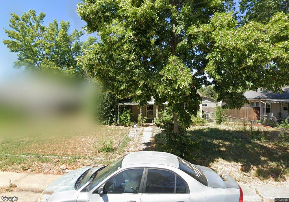 1065 Florence St, Aurora, CO 80010 - photo 1