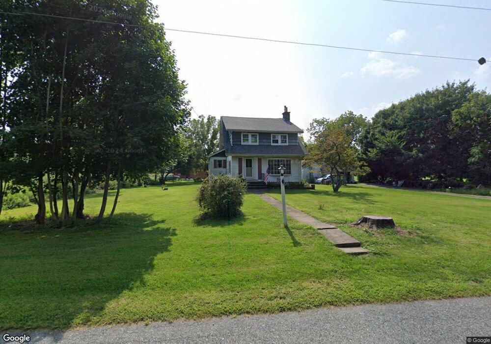 13 Pequest Dr, Belvidere, NJ 07823 - photo 1