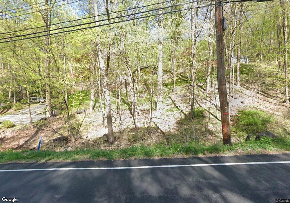 165 Watch Hill Rd, Cortlandt Manor, NY 10567 - photo 1