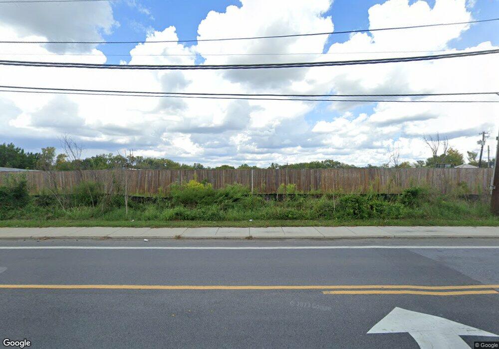 5816 Walker Mill Rd, Capitol Heights, MD 20743 - photo 1