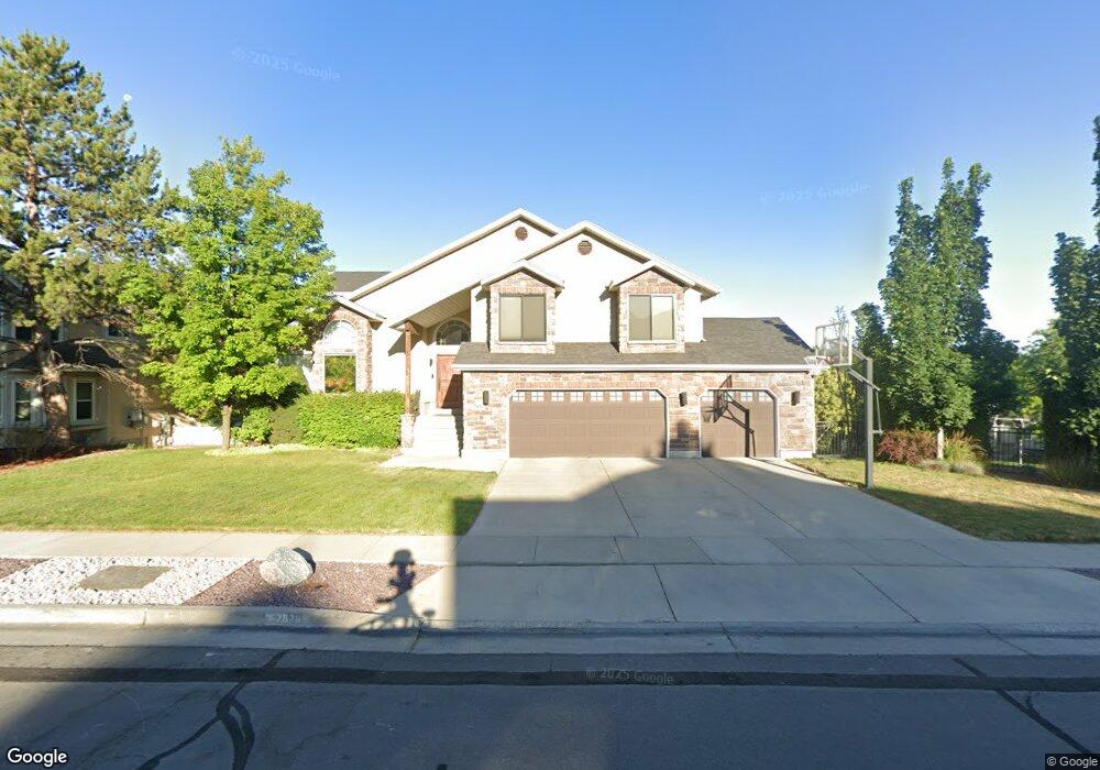 7976 S Twelve Pines Dr, Sandy, UT 84094 - photo 1