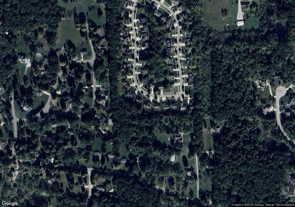 256 Summer Shade Dr unit 14, Howell, MI 48843 - photo 1