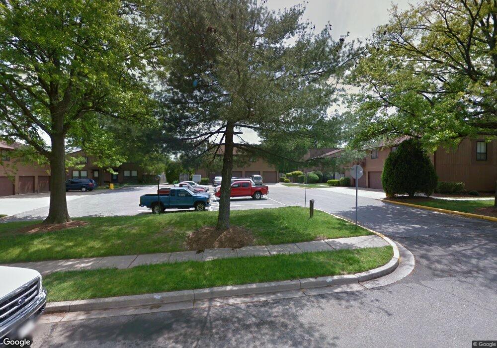 582 West Ct, Glen Burnie, MD 21061 - photo 1