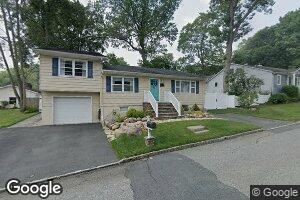 35 Farview Ave, Cedar Knolls, NJ 07927