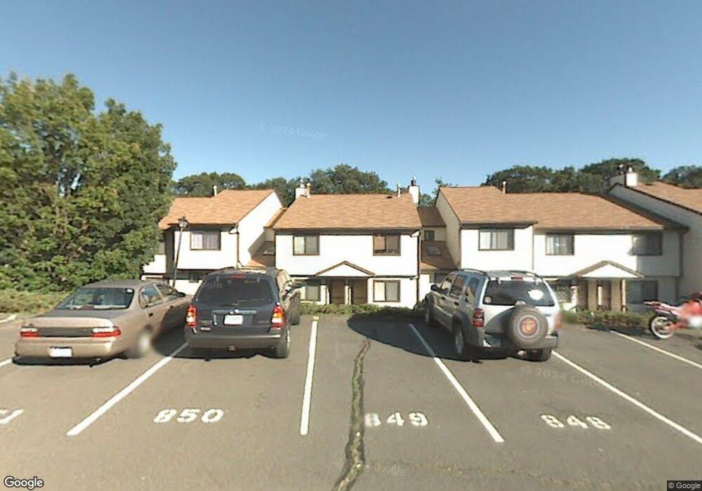 530 Cypress Rd, Newington, CT 06111 - photo 1