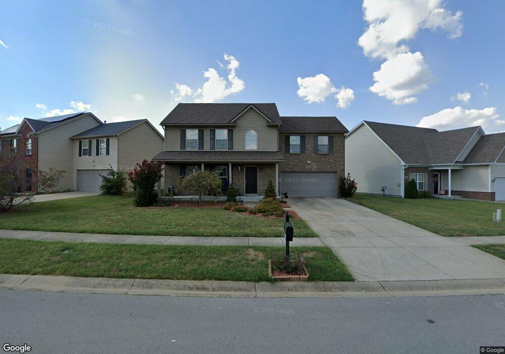 10604 Brookchase Ct, Louisville, KY 40228 - photo 1