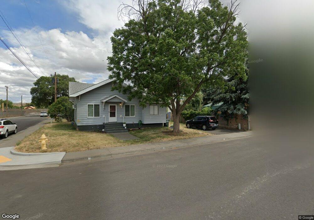 102 SE Byers Ave, Pendleton, OR 97801 - photo 1