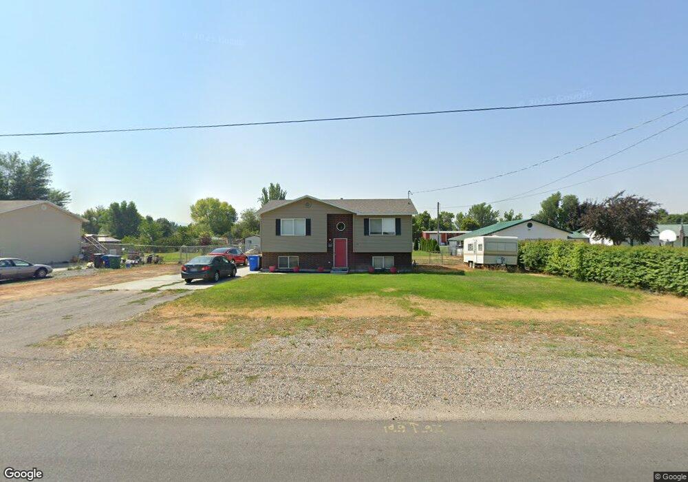 143 W 300 N, Hyrum, UT 84319 - photo 1