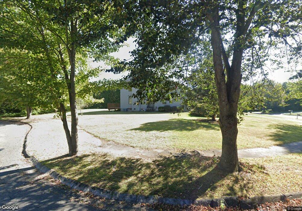 27 Whippletree Ln, Amherst, MA 01002 - photo 1