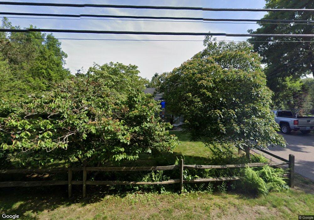 590 Shermantown Rd, Saunderstown, RI 02874 - photo 1