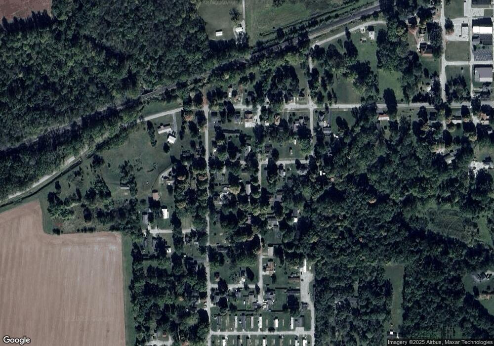 421 W Monroe St, Andrews, IN 46702 - photo 1