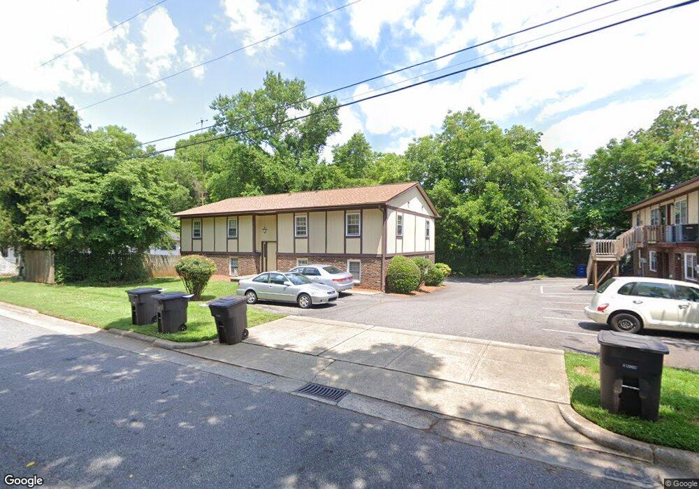 206 Maple St unit 206, Statesville, NC 28677 - photo 1