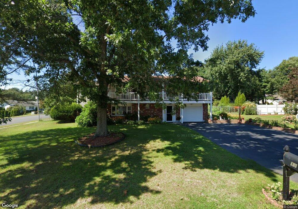 12 Bellingham Rd, Blackstone, MA 01504 - photo 1