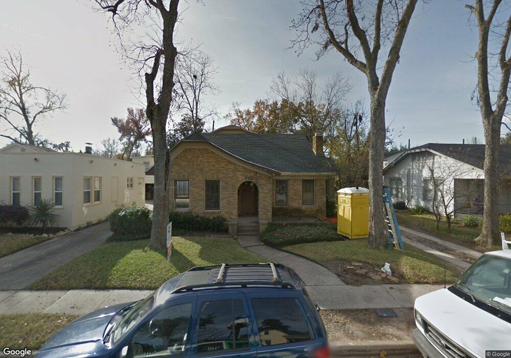 710 W Cottage St, Houston, TX 77009 - photo 1