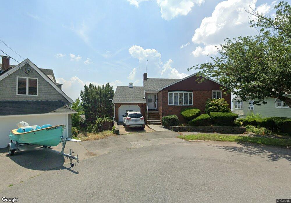 25 Ocean View Rd, Swampscott, MA 01907 - photo 1