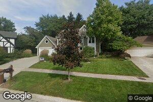 25W752 White Birch Ln, Wheaton, IL 60189