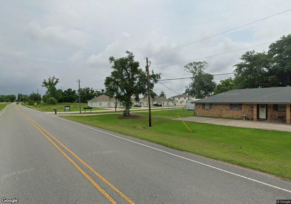 5379 Weaver Rd, Lake Charles, LA 70605 - photo 1