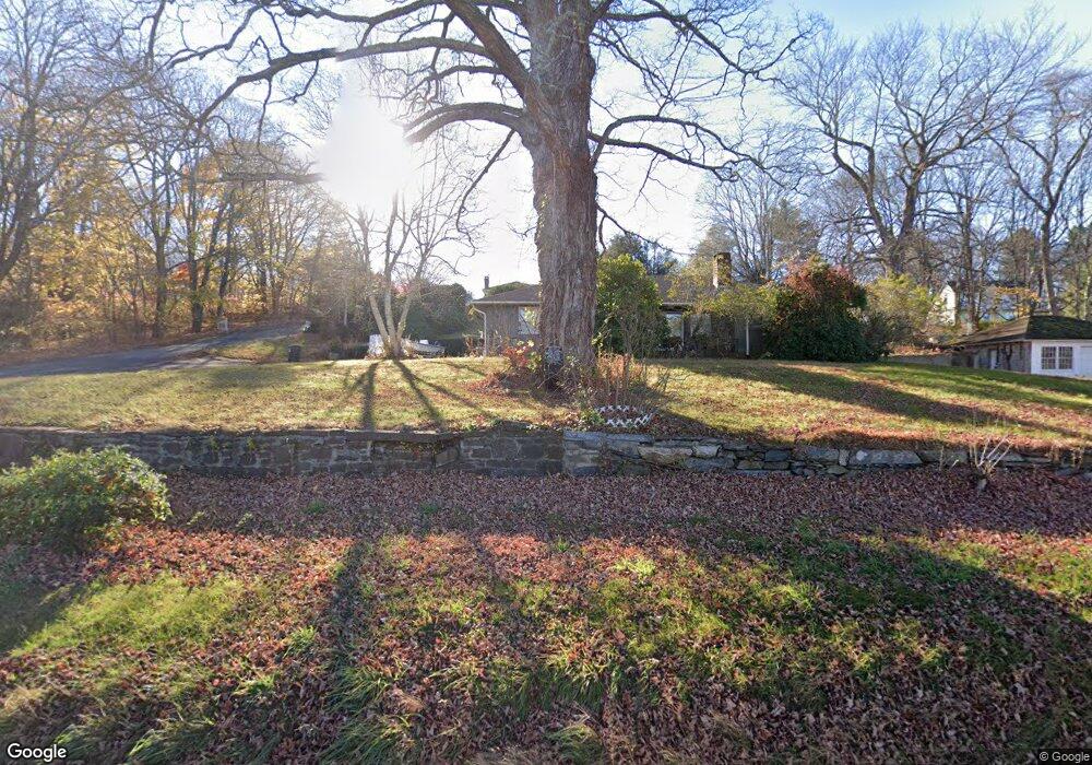 21 Middlesex Ave, Chester, CT 06412 - photo 1