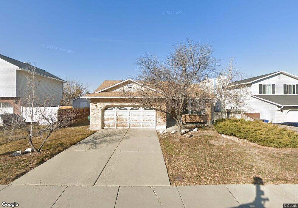 4906 Roundstem Rd, West Jordan, UT 84081 - photo 1