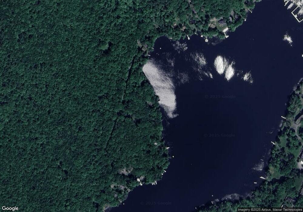 462 W Shore Dr, Hawley, PA 18428 - photo 1