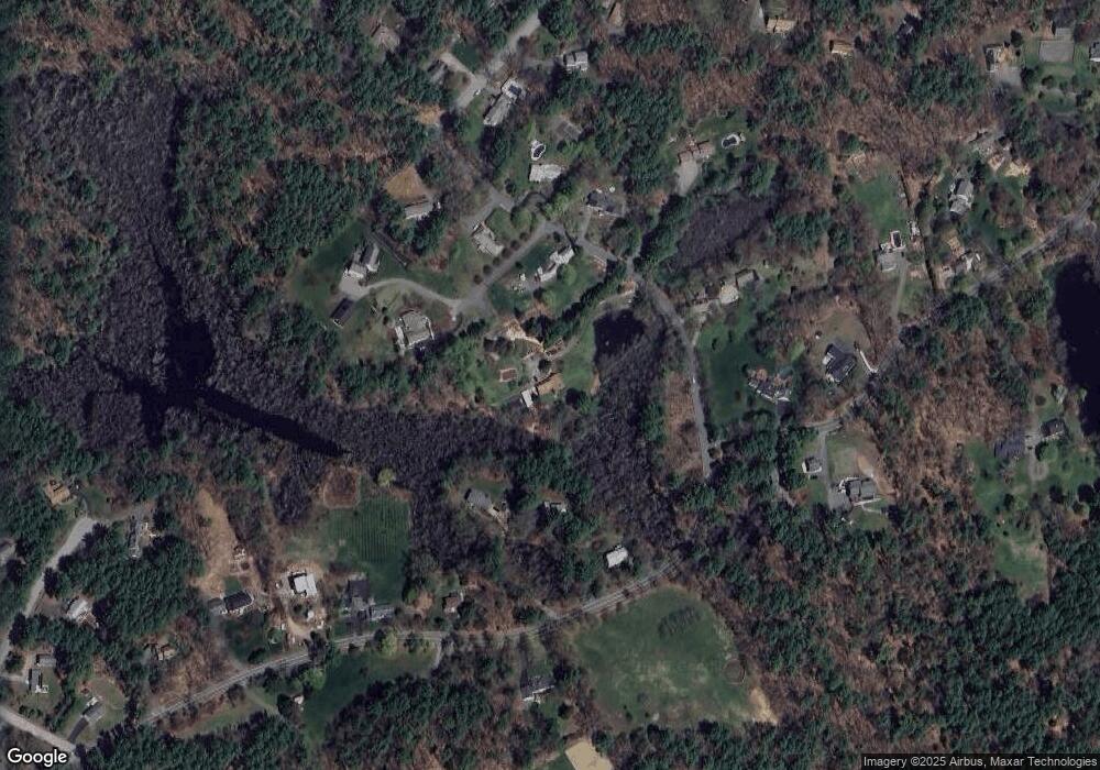 4 Newbury Rd, Ipswich, MA 01938 - photo 1