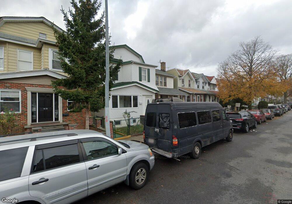 9164 110th St, Richmond Hill, NY 11418 - photo 1