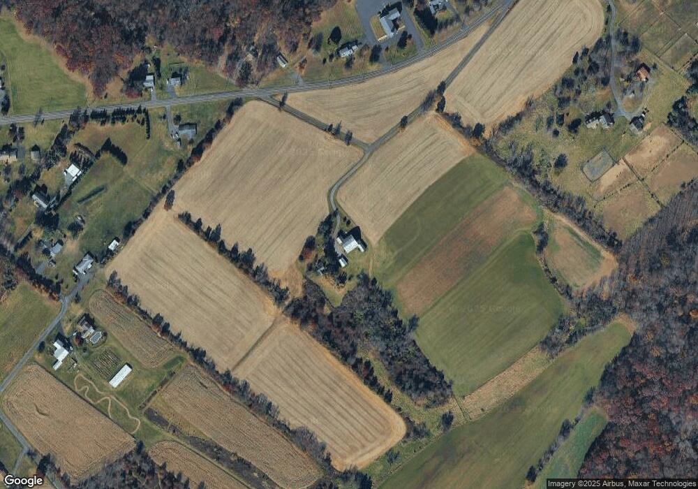 2967 Bedminster Rd, Perkasie, PA 18944 - photo 1